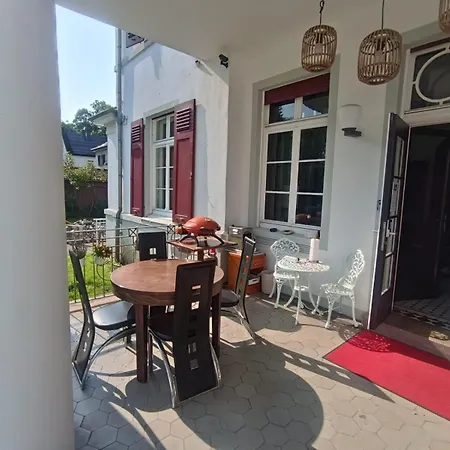 Zm 22, King Doublebed شقة ليفركوزن