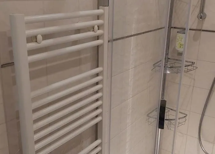 Zm 22, King Doublebed Appartement Leverkusen